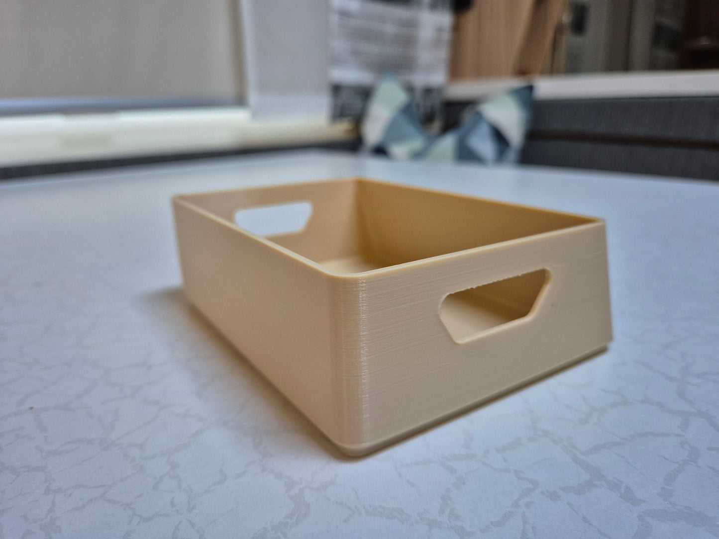 Regalbox für Fendt Wohnwagen Kinderbereich/ Schräge